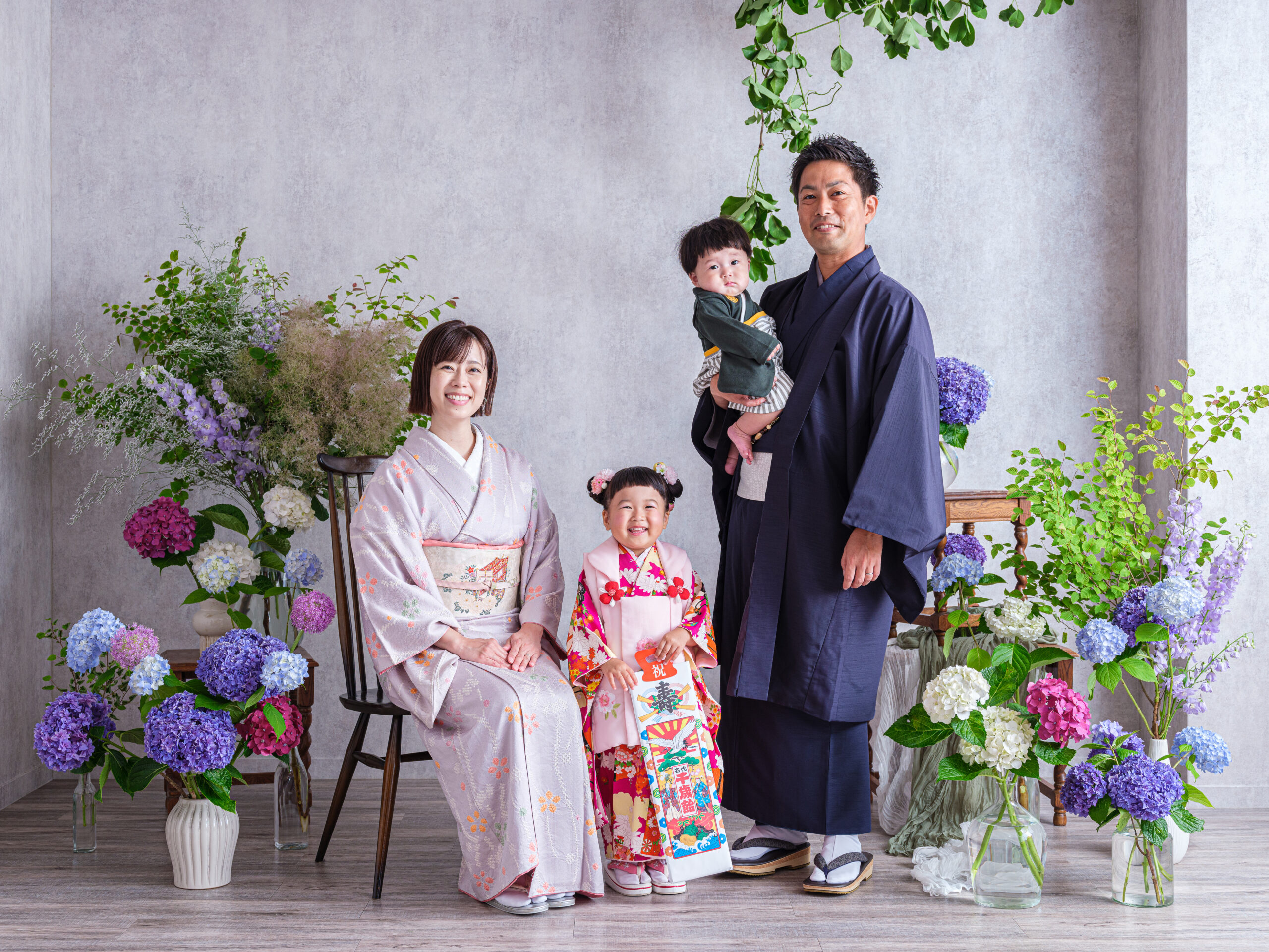 【6月】季節のお花スタジオ撮影会（七五三、バースデー、成人式、家族写真など）